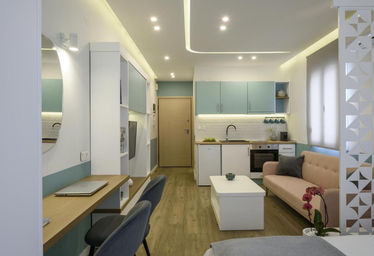 סלוניקי Τhe Half Root Suite In The Heart Of City Center מראה חיצוני תמונה