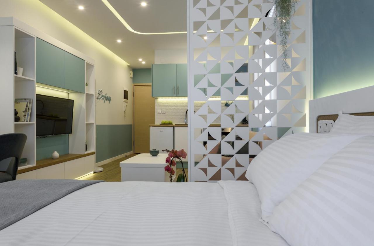 סלוניקי Τhe Half Root Suite In The Heart Of City Center מראה חיצוני תמונה